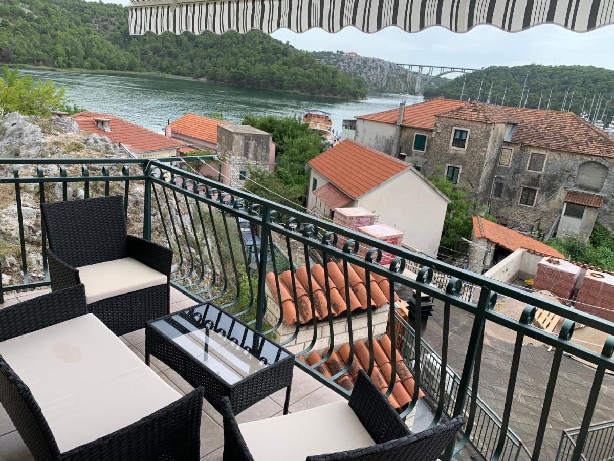 Family House Scardona - Dreams By The River Krka Appartement